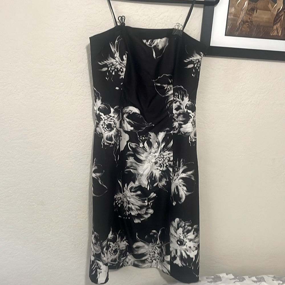 Ann Taylor Black and White Strapless Dress